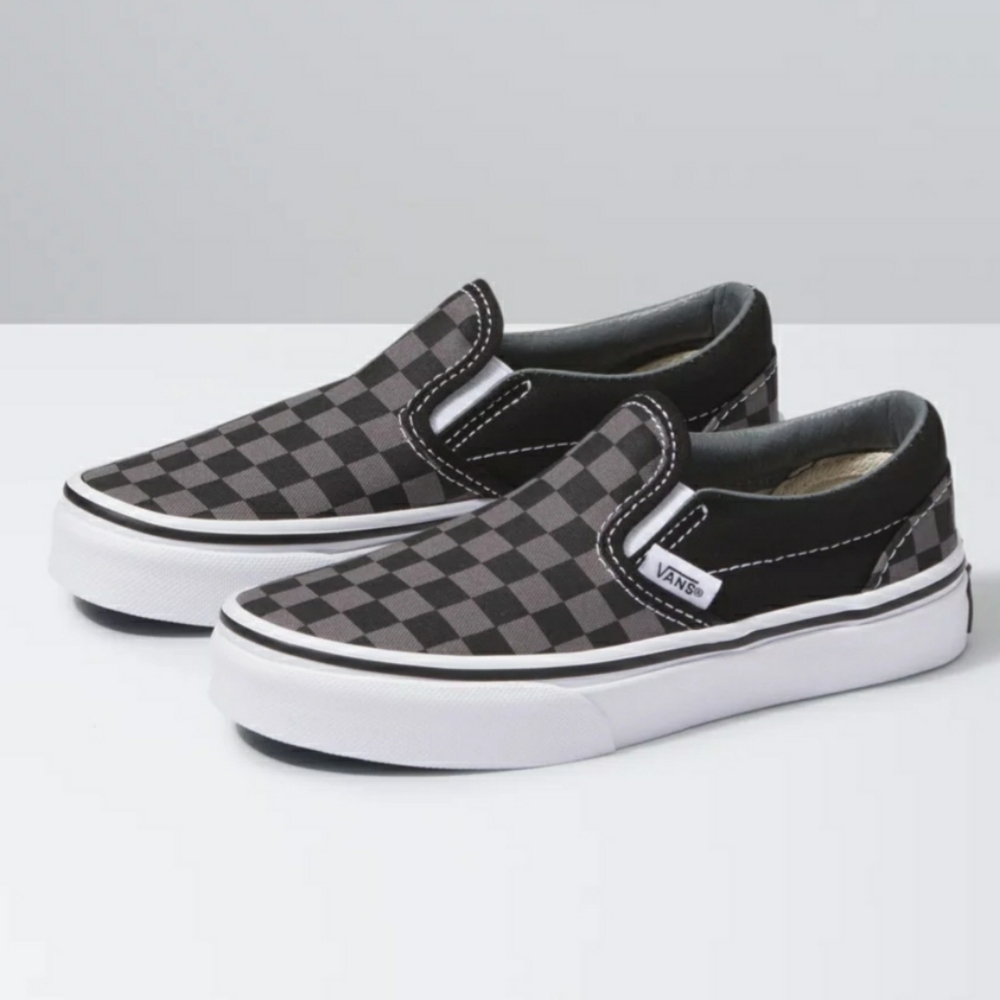 NWT Kids Checkerboard Black/Pewter